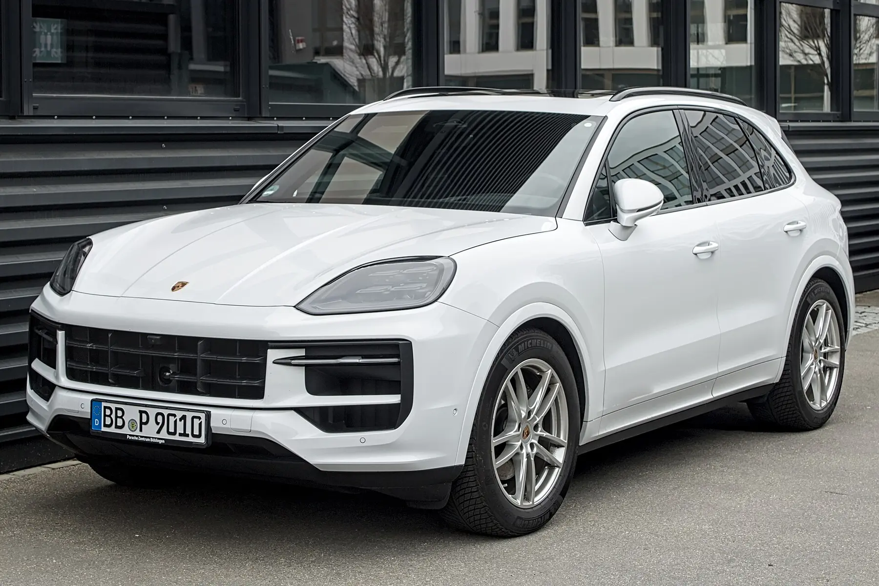 Porsche Cayenne modeljaar 2023 of nieuwer